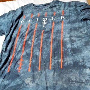Clique tee